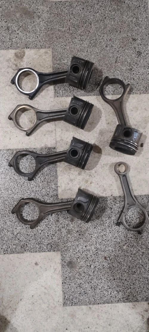 Piston land rover v8 essence