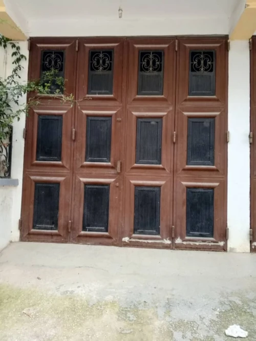 Porte en fer