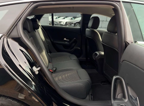 Mercedes Classe V 2023 CLA180