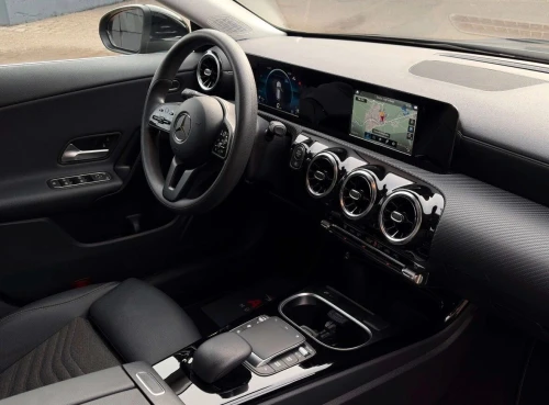 Mercedes Classe V 2023 CLA180