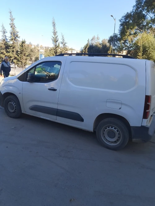 Transport léger pour tout type de déménagement 58 wilaya