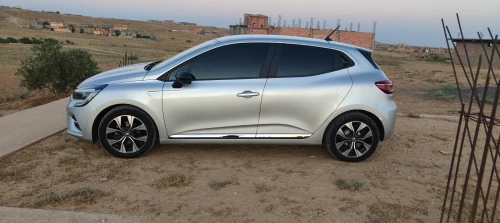 Renault Clio 5  2023 Evolution