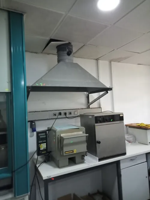 Réparation materiel de laboratoire et équipement scientifique