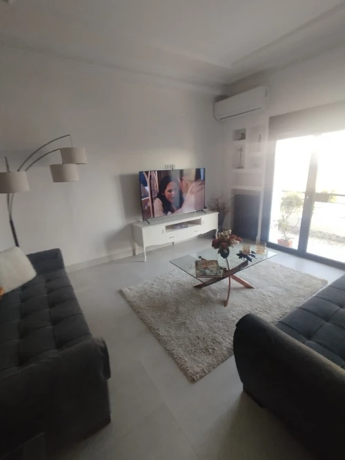 Location Appartement F2 Alger Hydra