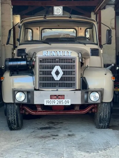 Renault GLR 190 