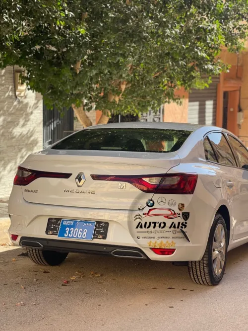 Renault Arkana 2023 RENAULT MEGANE
