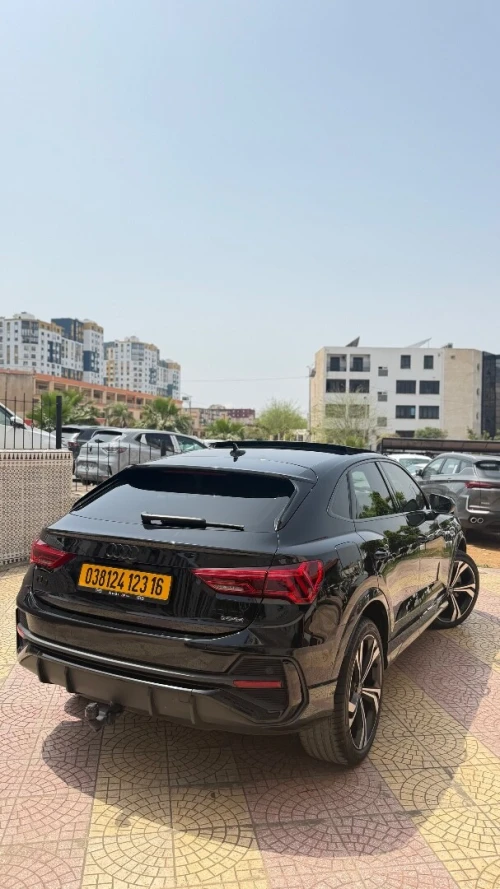 Audi Q3 2023 S Line Quatro