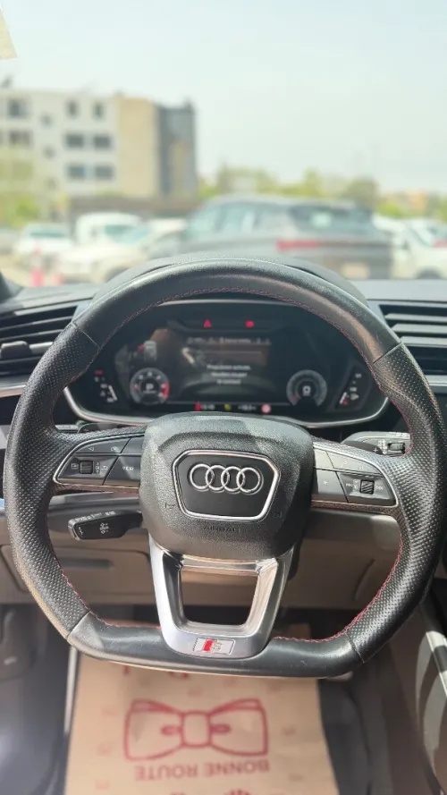 Audi Q3 2023 S Line Quatro