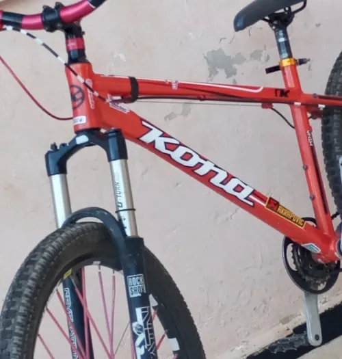 Velo Tryal kona 