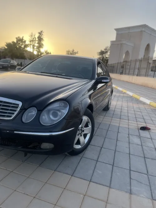 Mercedes E220 2003 W211