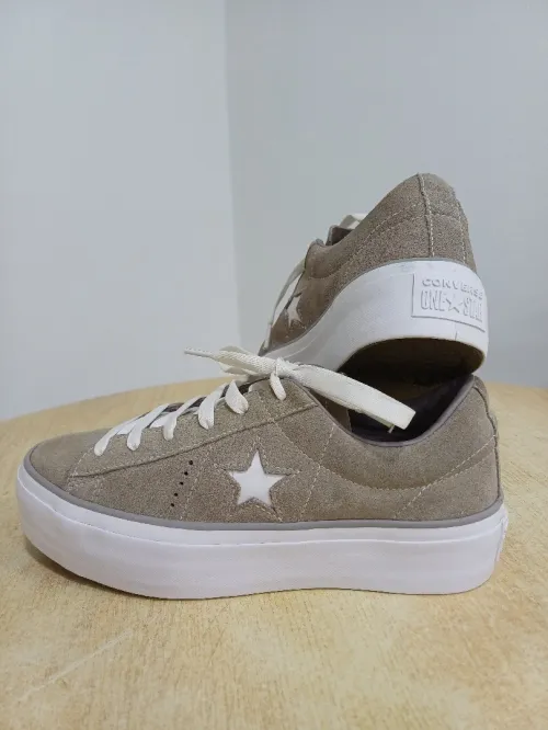 Converse One Star Platform Suede