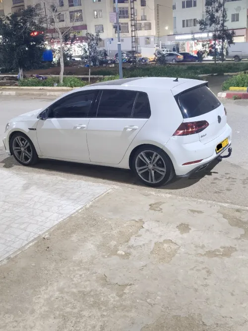 Volkswagen Golf 7 2017 R-Line