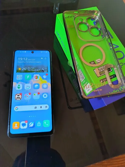 Infinix Hot 40 pro
