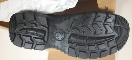 Chaussure de sécurité neuve