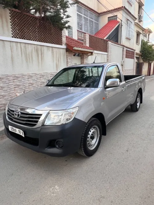 Toyota Hilux 2016 LEGEND SC 4x2