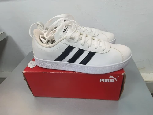 Adidas originale neuf pointure 33.5