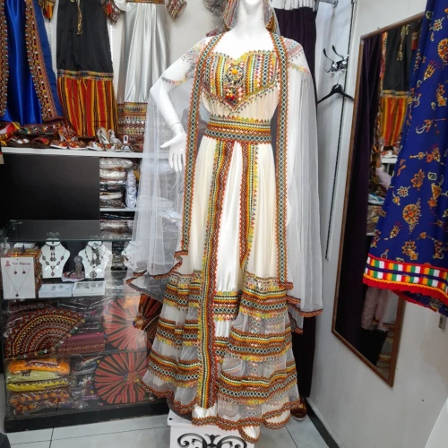vente et couture robes kabyle sur mesures  