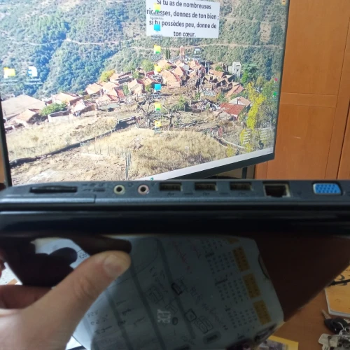PC Laptop Accer a vendre.