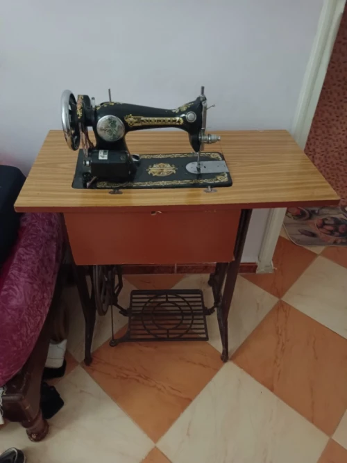 Machine à coudre 