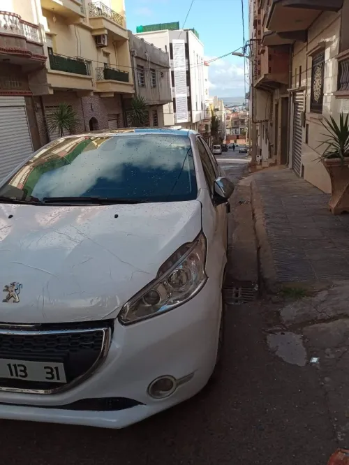 Peugeot 208 2013 Allure