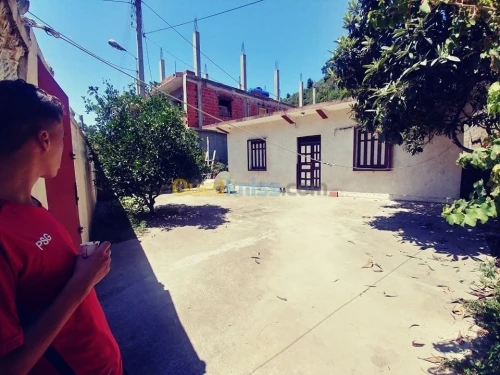 Vente Appartement Niveau de villa F5 Jijel Sidi abdelaziz