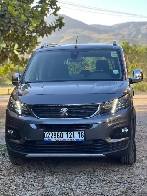 Peugeot Rifter 2021 