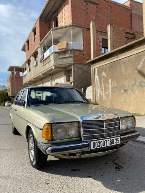 Mercedes W123 1980 Benz