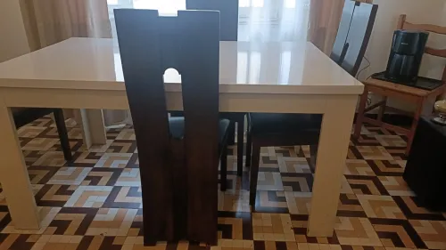 Table a manger 6 chaises