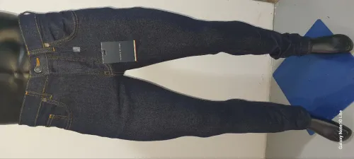 Jeans importe 