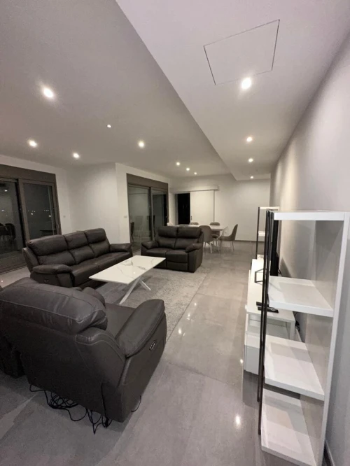 Location Appartement F5 Alger Hydra