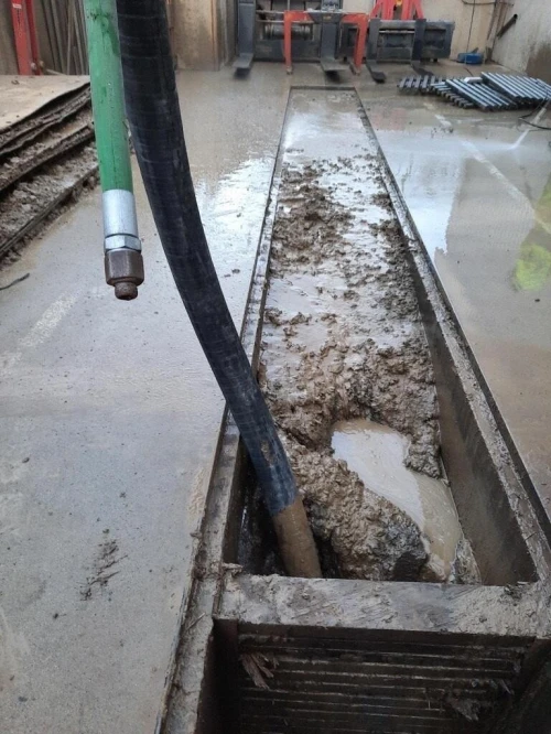 camion vidange débouchage canalisation nettoyage assainissement