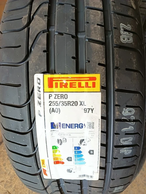 Pneus Pirelli