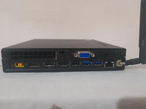 Lenovo Thinkcentre M720q Mini PC