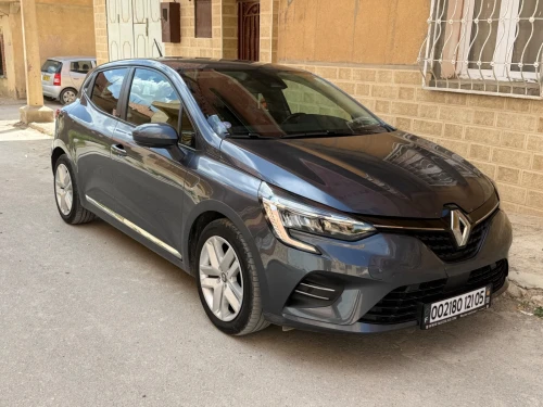 Renault Clio 5 2021 E-TECH