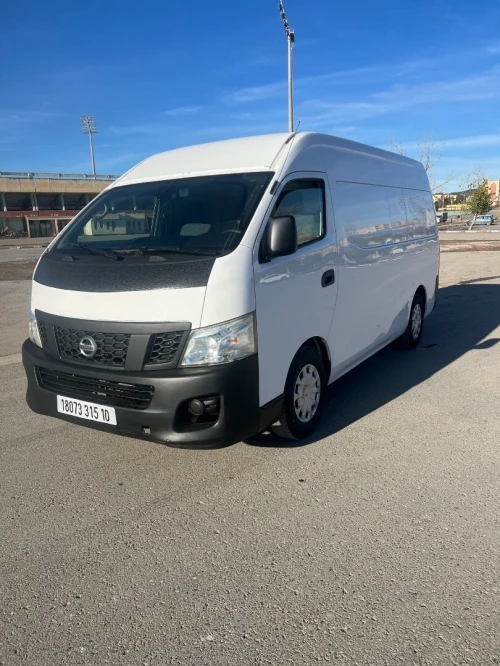 Nissan Urvan 2015 Fourgon