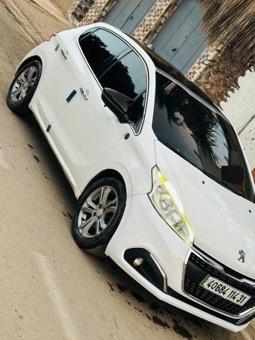 Peugeot 208 2014 Allure