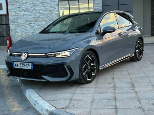 Volkswagen Golf 8 2024 R-Line