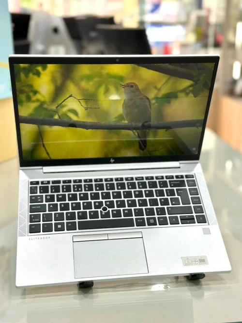 HP ELITEBOOK 845 G8   AMD RYZEN 5-5650U /8G/256G SSD/14''/ WIN 10 / ETAT 10/10