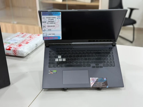 LAPTOP ASUS ROG STRIX G713 GAMING RYZEN7 6800/16GB/500 GB SSD /CG NVIDIA GEFORCE RTX 3060 6GB/ 17 FH