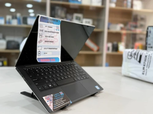 LAPTOP DELL XPS 13  9360   I7-7500U/16GO/512 SSD  13' ECRAN TACTIL OCCASION / BATTERIE 100%