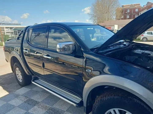 Mitsubishi L200 2013 Doube cabine Evolution
