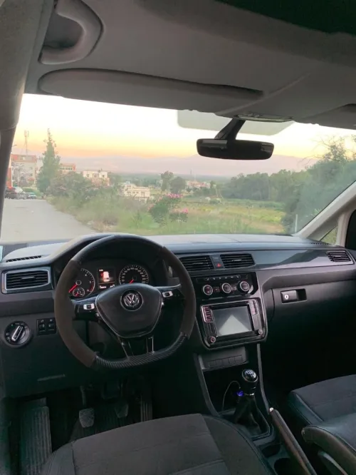 Volkswagen Caddy 2018 Highline
