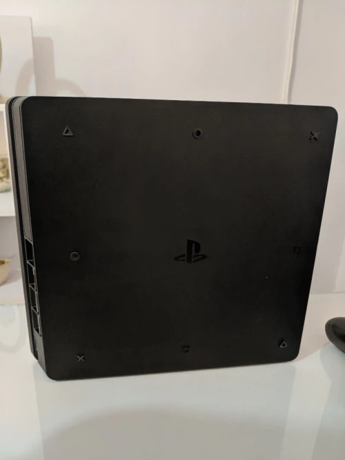 Ps4 slim 1 to
