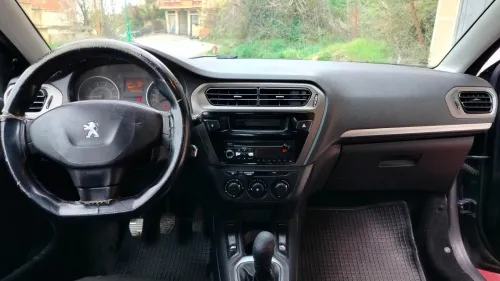 Peugeot 301 2013 Active