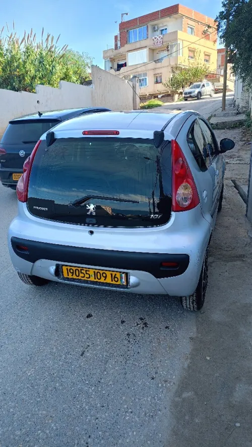 Peugeot 107 2009 107