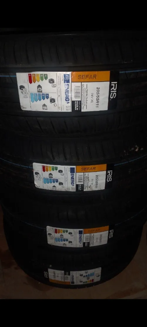 2 pneus 205/55/16 iris
