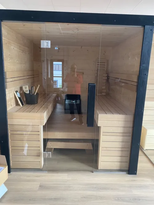 Le Sauna Harvia avec le bois . Aspen ,Abachi,thermoaspen,Thermoalder,pine , Spruce 