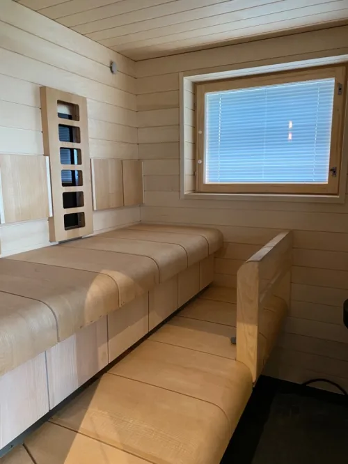 Le Sauna Harvia avec le bois . Aspen ,Abachi,thermoaspen,Thermoalder,pine , Spruce 