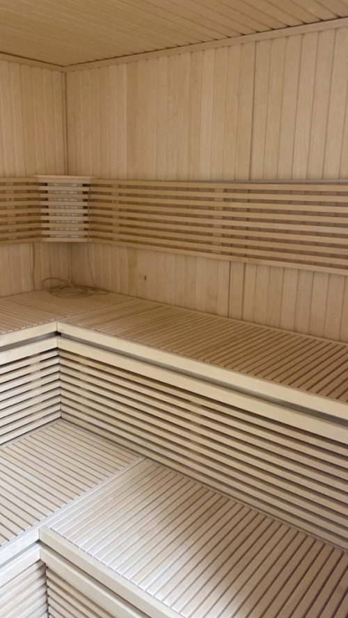Le Sauna Harvia avec le bois . Aspen ,Abachi,thermoaspen,Thermoalder,pine , Spruce 
