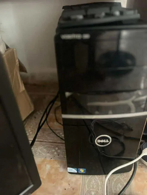 Pc de bureau dell + ecran + clavier + souris